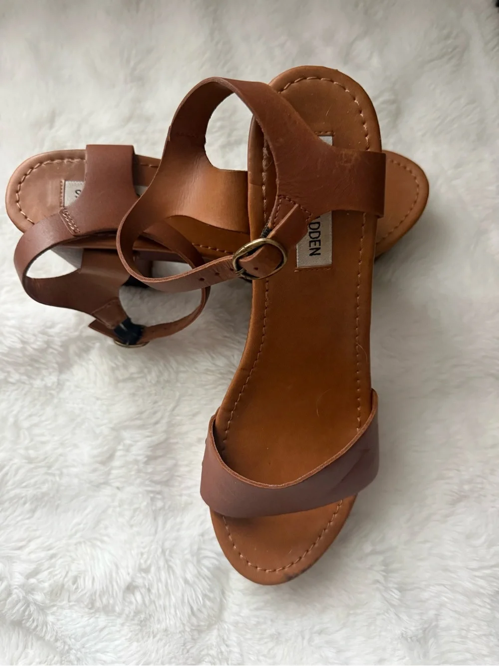 Steve Madden open toe
